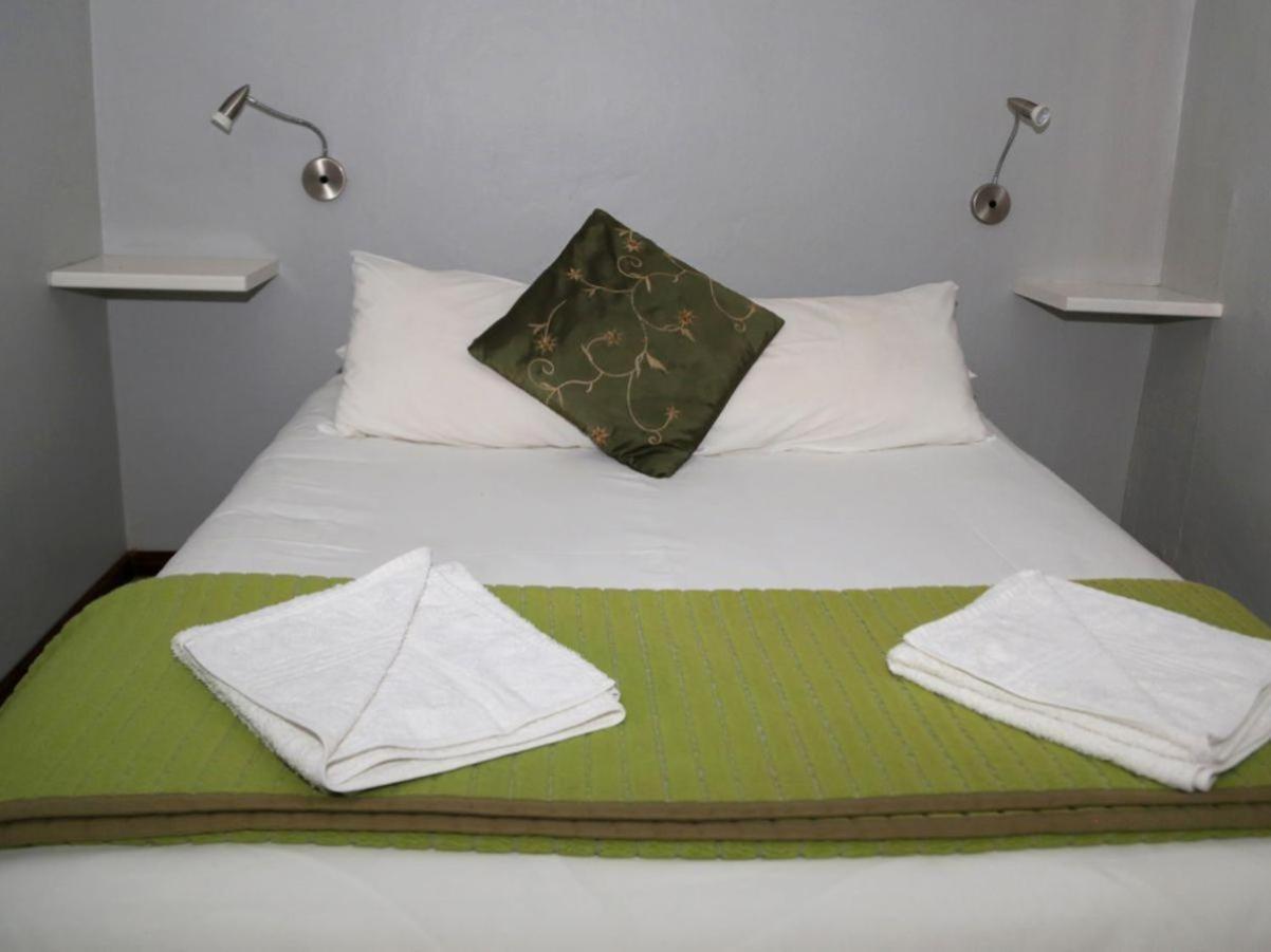 Rainbow Glen Self Catering Chalets 蒙塔古 客房 照片