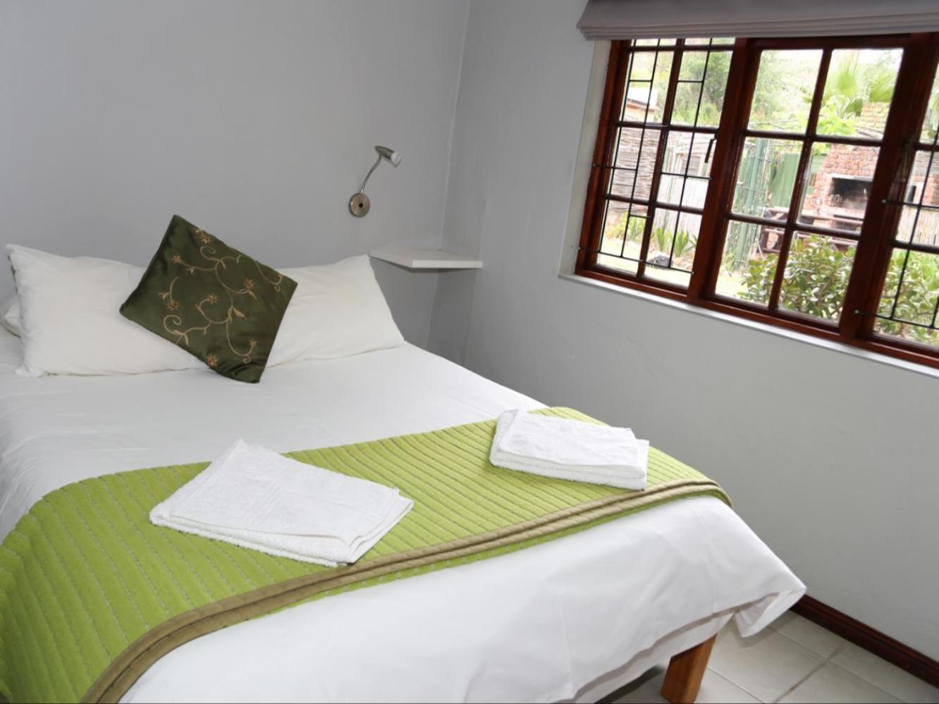 Rainbow Glen Self Catering Chalets 蒙塔古 客房 照片