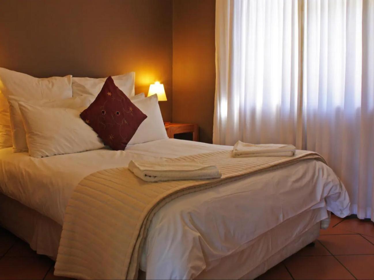 Rainbow Glen Self Catering Chalets 蒙塔古 客房 照片